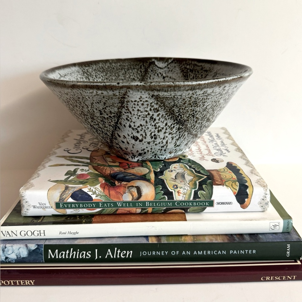 Vtg Signed Large Studio Pottery bowl with blue and brown speckle glaze.